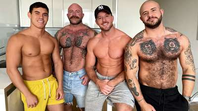 Couple Swap – Phil James, Dickie James, Oliver Hunt, Holden Hunt 免费观看-第1张