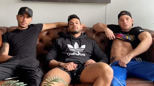 Alejo Ospina – Young boys, big dick, just for me 免费观看-第1张